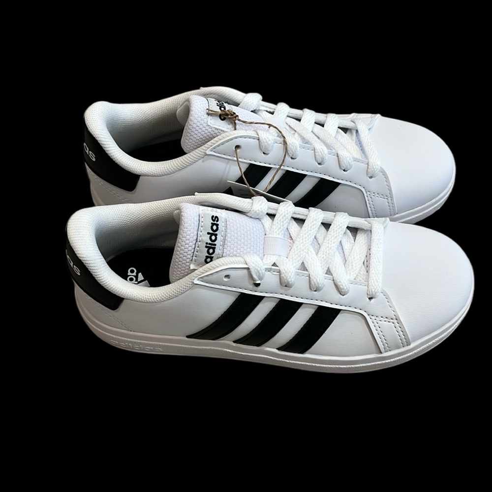 Adidas Grand Court 2.0 White and Black Sneakers